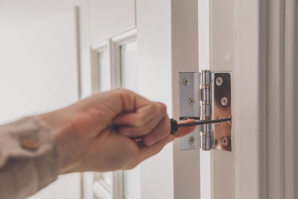 Commercial Hinge Repair