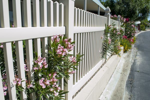 Vinyl Fence Panel Patching