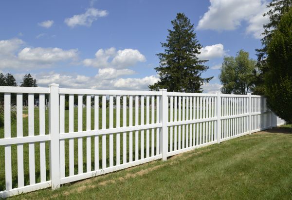 Vinyl Picket Fence Replacement - Vinyl Picket Fence Replacement Midlothian, Virginia